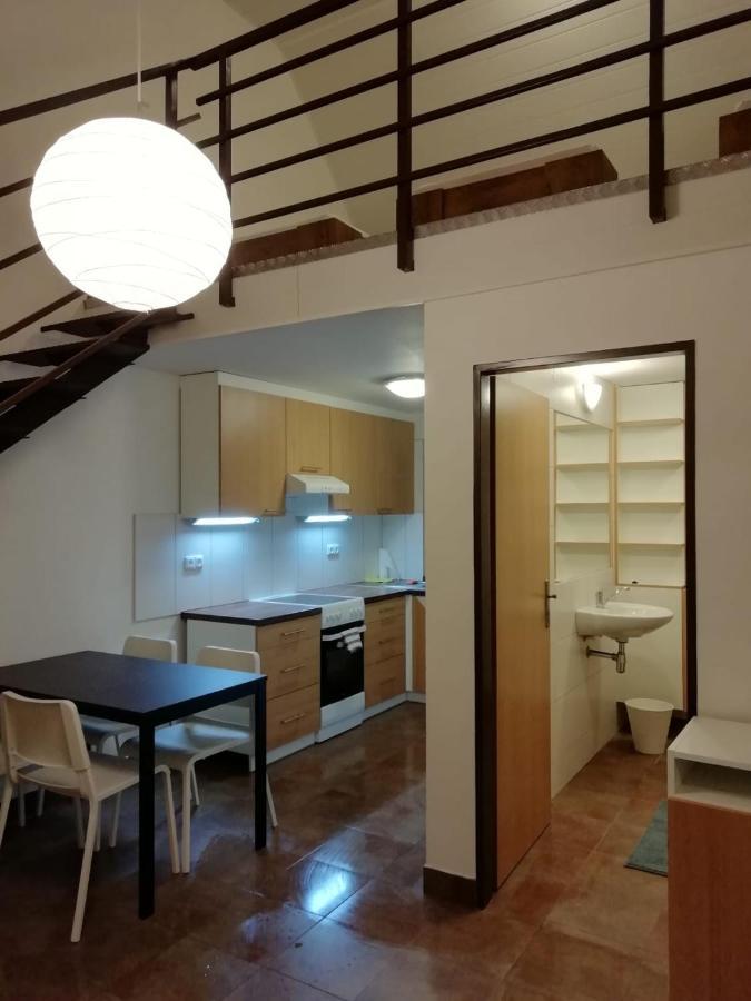 Apartmany Vinarstvi Klucov Lstibor Buitenkant foto