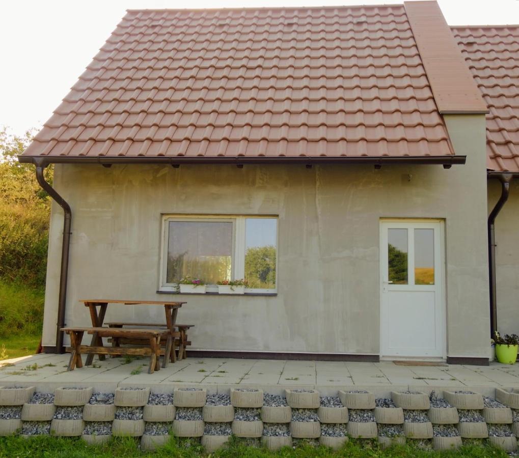 Apartmany Vinarstvi Klucov Lstibor Buitenkant foto