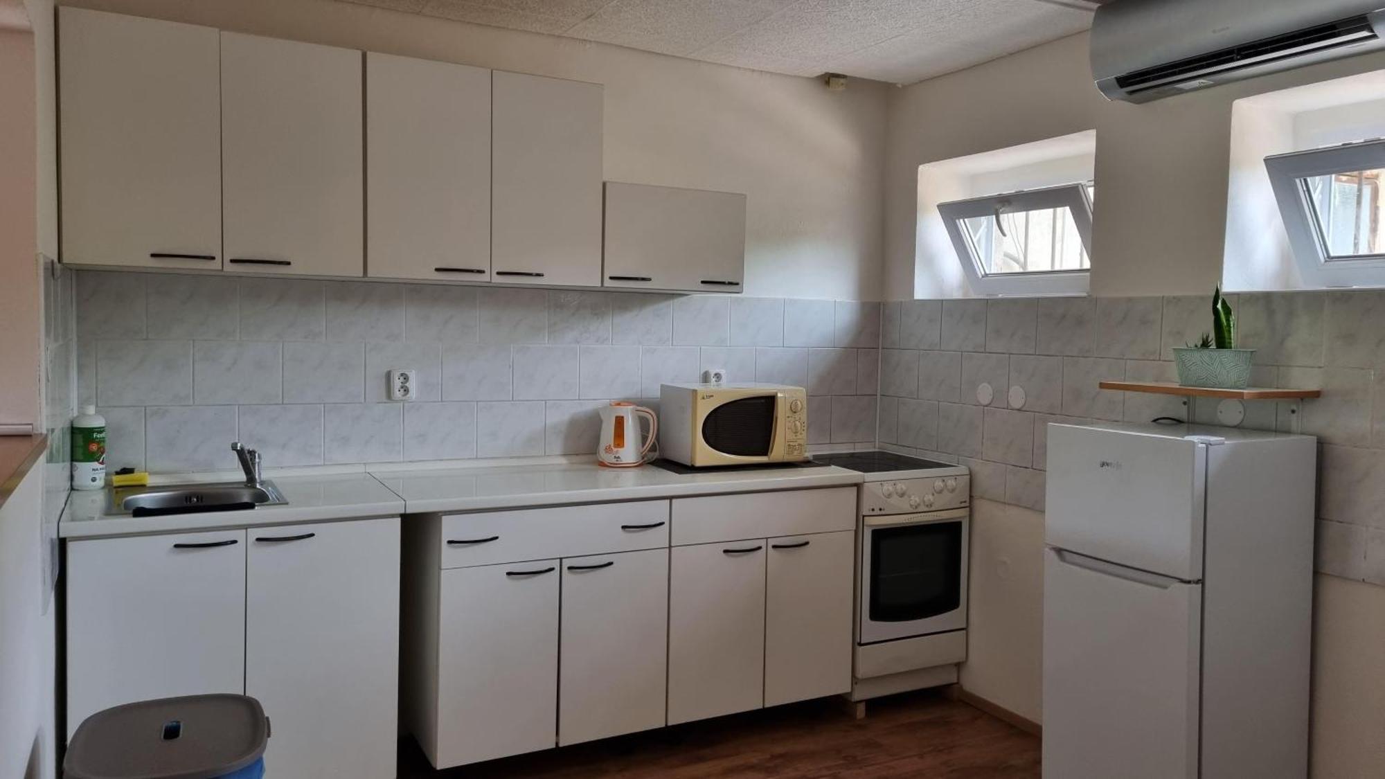 Apartmany Vinarstvi Klucov Lstibor Buitenkant foto